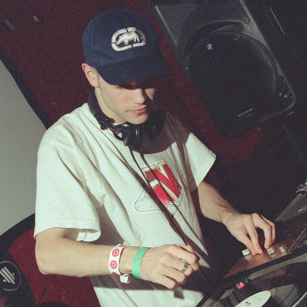 Jasper Byrne - Subvert